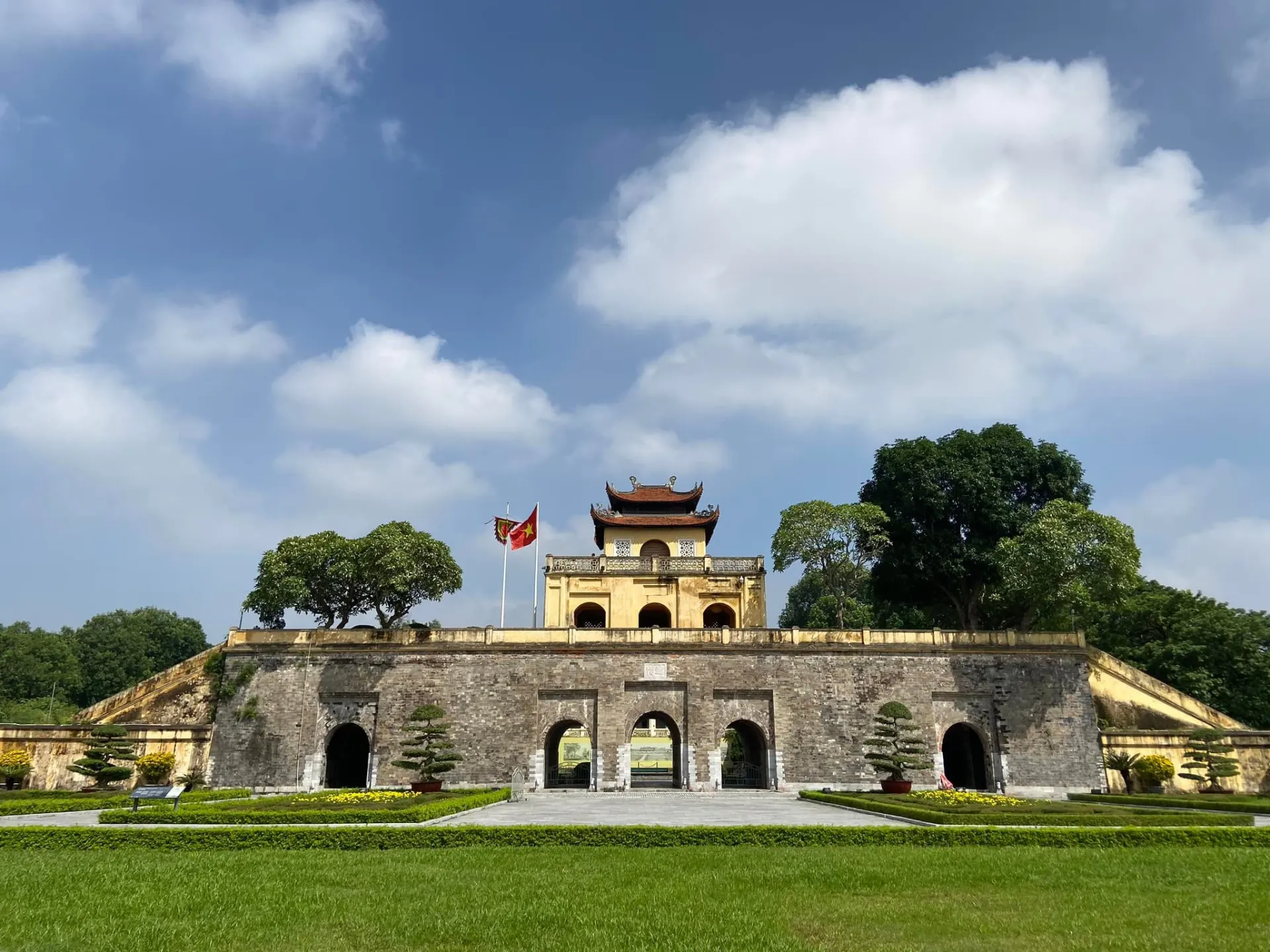 Hoàng thành Thăng Long, Hà Nội